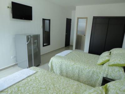 Hotel Los Paisas Mitu Екстер'єр фото